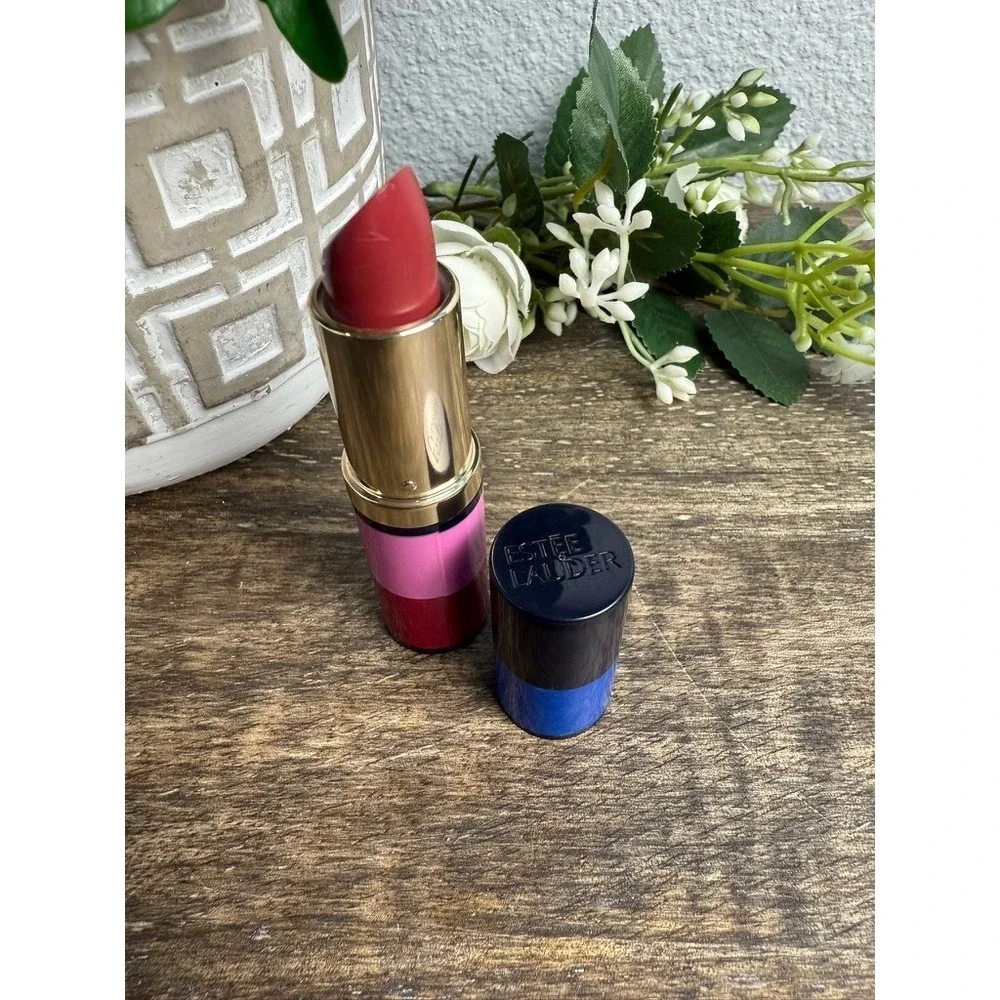 Estee Lauder Pure Color Envy 420 Rebellious Rose Lipstick Limited Edition Tube